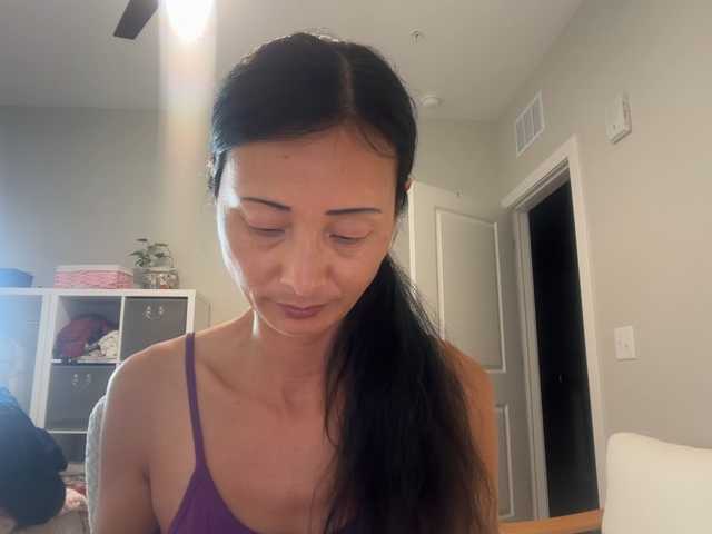 UnchartedSecret live cam on BongaCams
