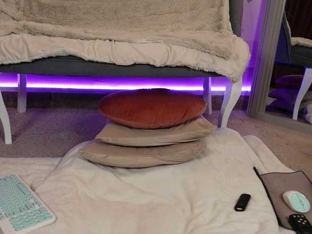 AzraKnox live cam on BongaCams