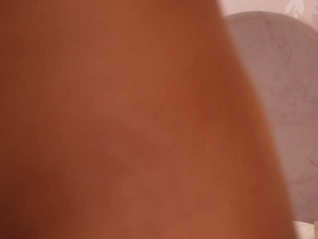 AzraKnox live cam on BongaCams