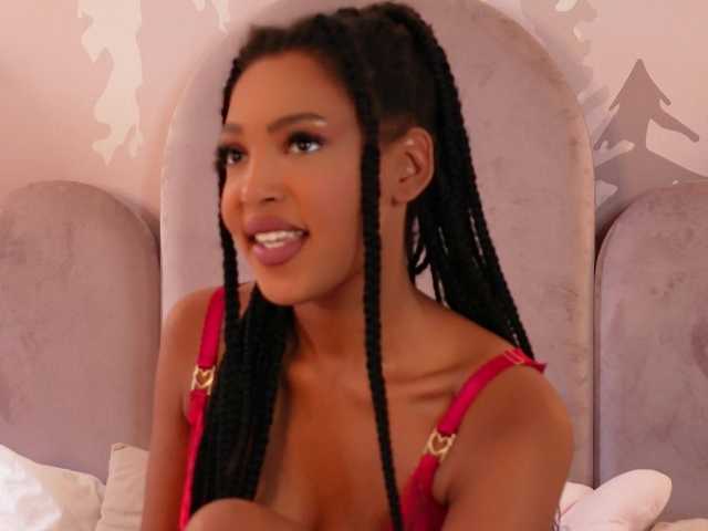 AzraKnox live cam on BongaCams