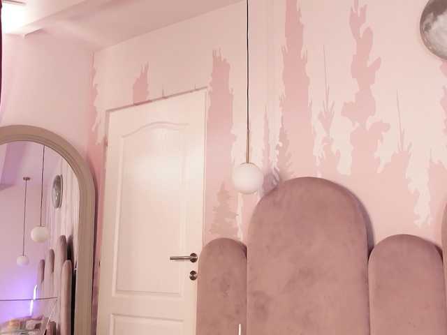 AzraKnox live cam on BongaCams
