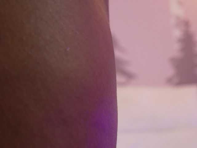 AzraKnox live cam on BongaCams