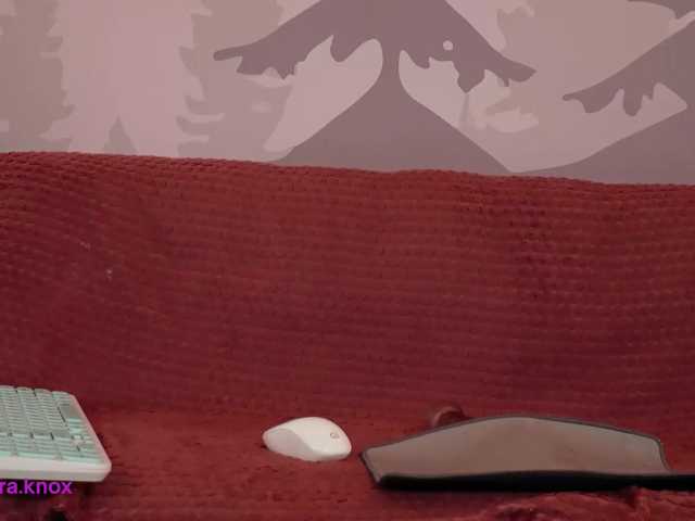 AzraKnox live cam on BongaCams
