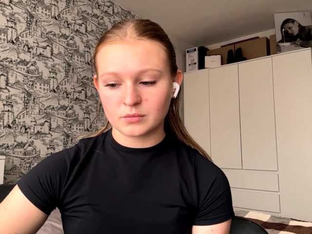 ArmindaSharpton live cam on BongaCams