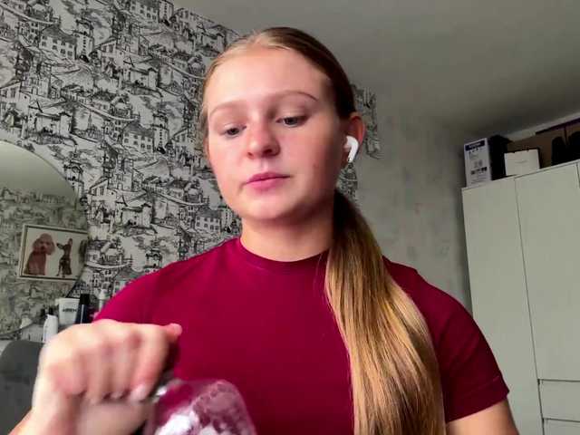 ArmindaSharpton live cam on BongaCams