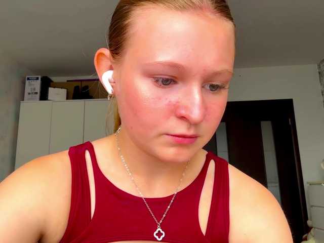 ArmindaSharpton live cam on BongaCams