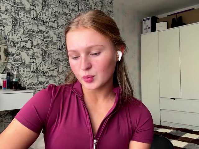 ArmindaSharpton live cam on BongaCams