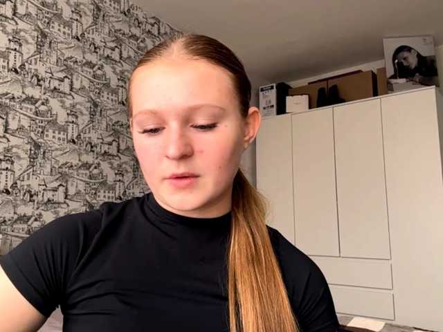 ArmindaSharpton live cam on BongaCams