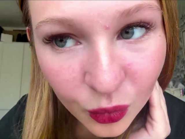 ArmindaSharpton live cam on BongaCams
