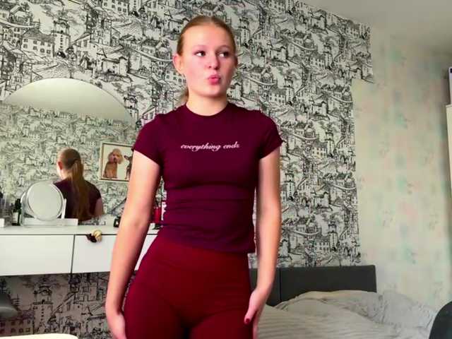 ArmindaSharpton live cam on BongaCams