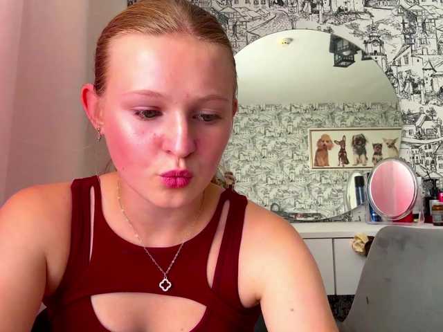 ArmindaSharpton live cam on BongaCams