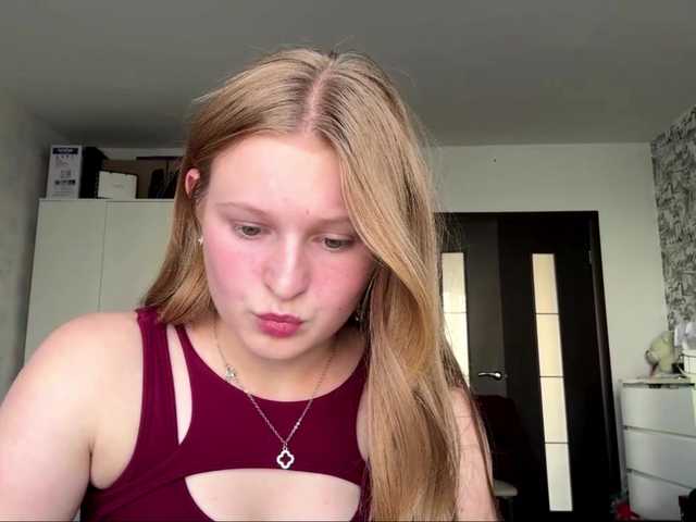 ArmindaSharpton live cam on BongaCams