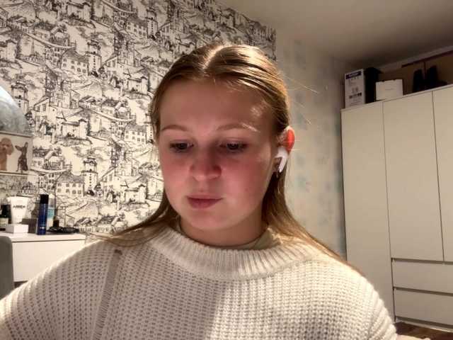 ArmindaSharpton live cam on BongaCams