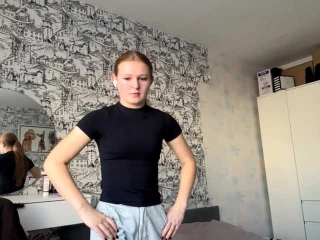 ArmindaSharpton live cam on BongaCams