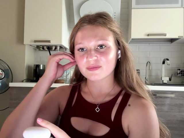 ArmindaSharpton live cam on BongaCams
