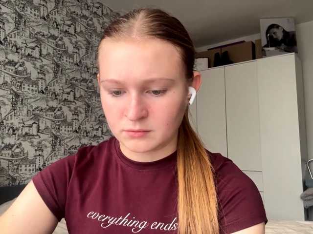 ArmindaSharpton live cam on BongaCams