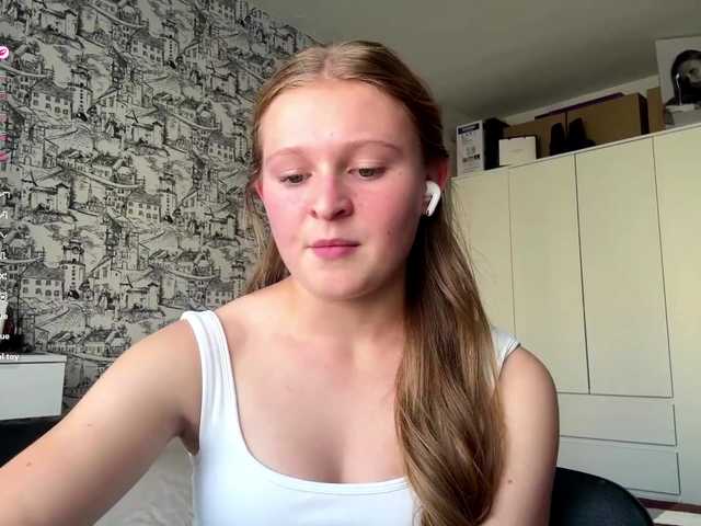 ArmindaSharpton live cam on BongaCams