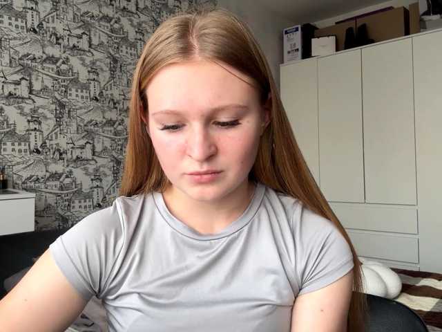 ArmindaSharpton live cam on BongaCams
