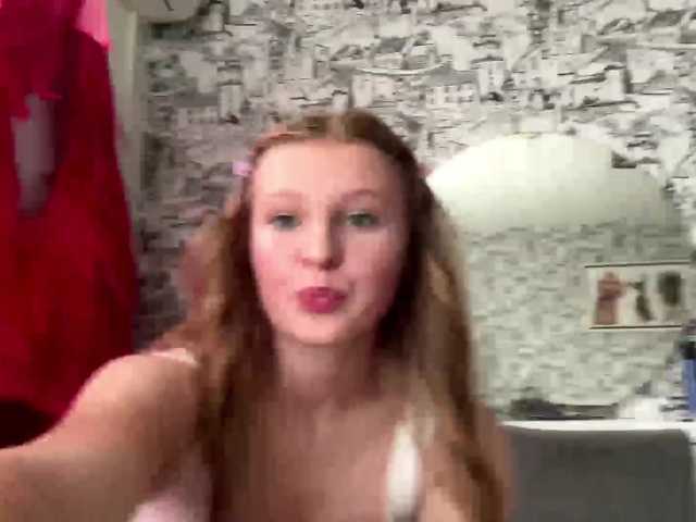 ArmindaSharpton live cam on BongaCams