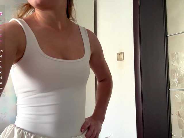 ArmindaSharpton live cam on BongaCams
