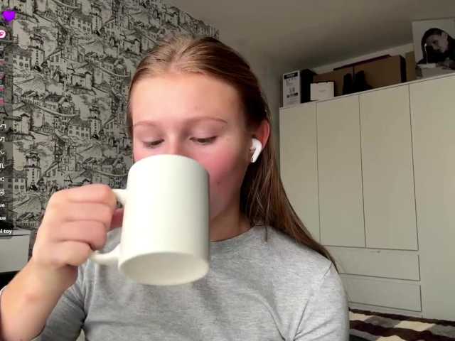 ArmindaSharpton live cam on BongaCams