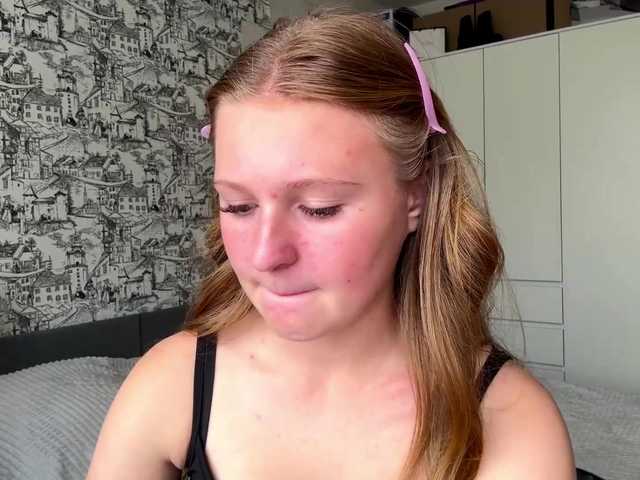 ArmindaSharpton live cam on BongaCams