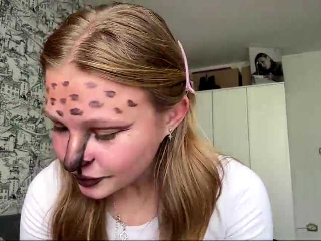 Sex chat gratuit in direct cu ArmindaSharpton pe BongaCams