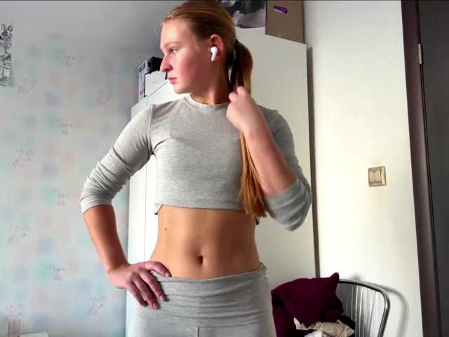 ArmindaSharpton live cam on BongaCams