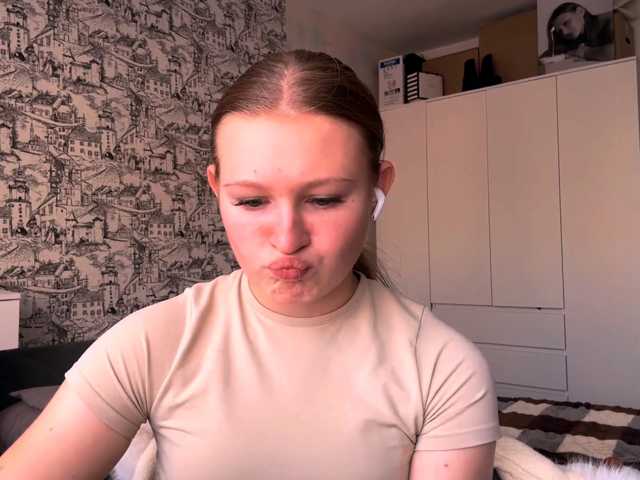 ArmindaSharpton live cam on BongaCams