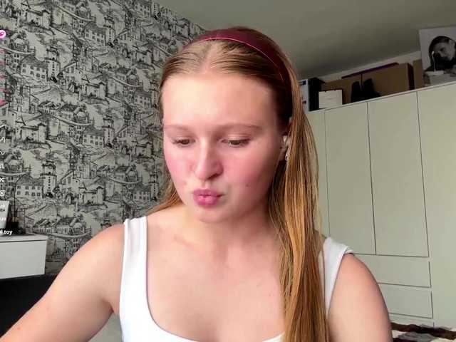 ArmindaSharpton live cam on BongaCams