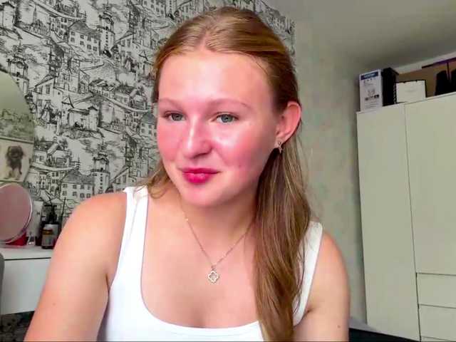 ArmindaSharpton live cam on BongaCams