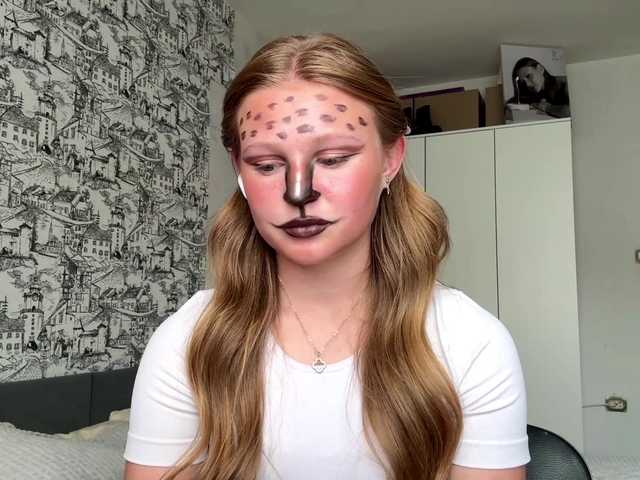 ArmindaSharpton live cam on BongaCams