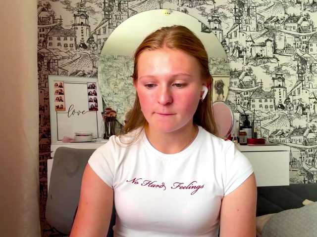 ArmindaSharpton live cam on BongaCams