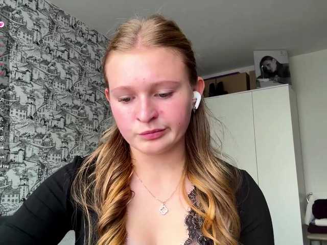 ArmindaSharpton live cam on BongaCams