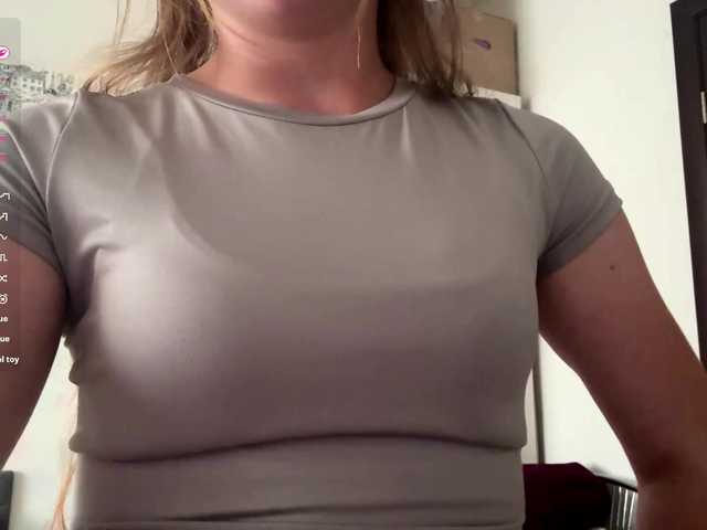 ArmindaSharpton live cam on BongaCams