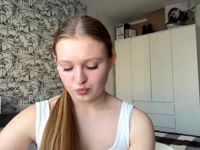 ArmindaSharpton live cam on BongaCams