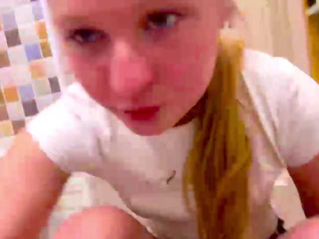 ArmindaSharpton live cam on BongaCams