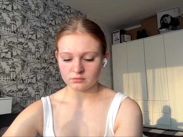ArmindaSharpton live cam on BongaCams