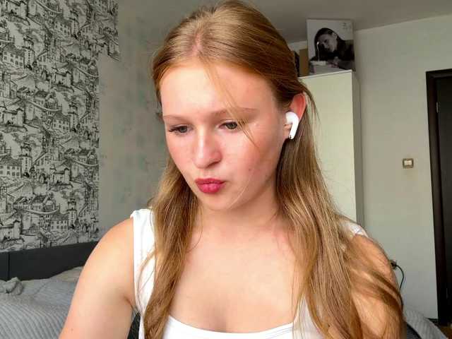 ArmindaSharpton live cam on BongaCams
