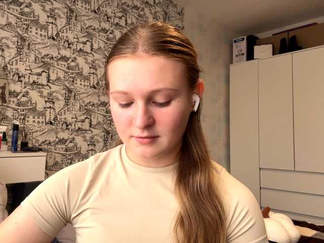 ArmindaSharpton live cam on BongaCams