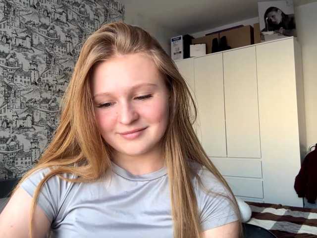 ArmindaSharpton live cam on BongaCams