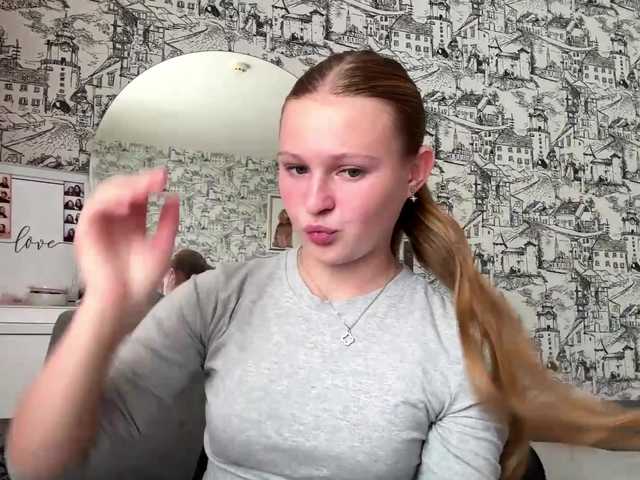 ArmindaSharpton live cam on BongaCams