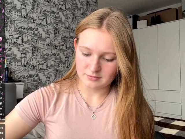 ArmindaSharpton live cam on BongaCams