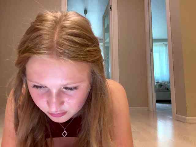 ArmindaSharpton webcam