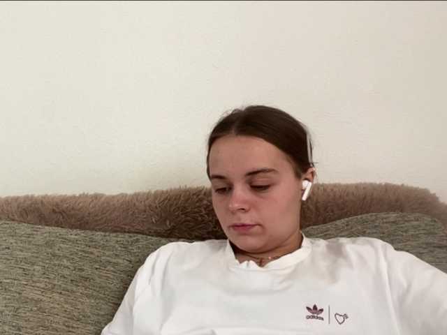 EsterGreenley live cam on BongaCams