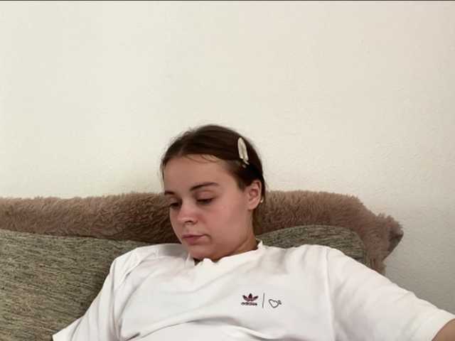 EsterGreenley live cam on BongaCams