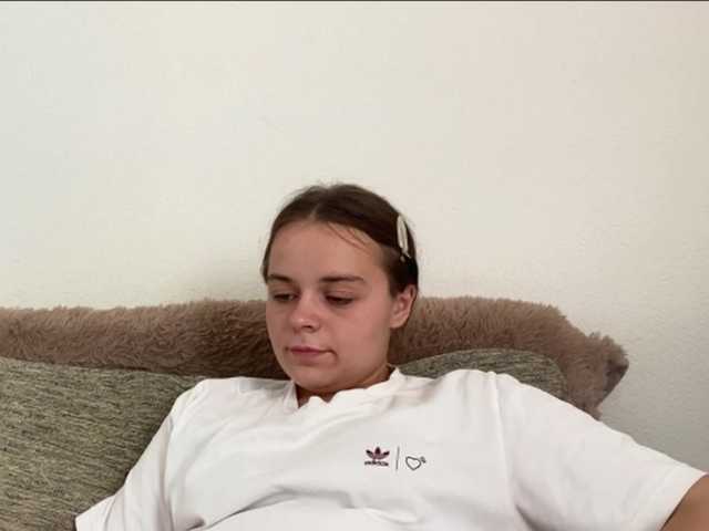 EsterGreenley live cam on BongaCams