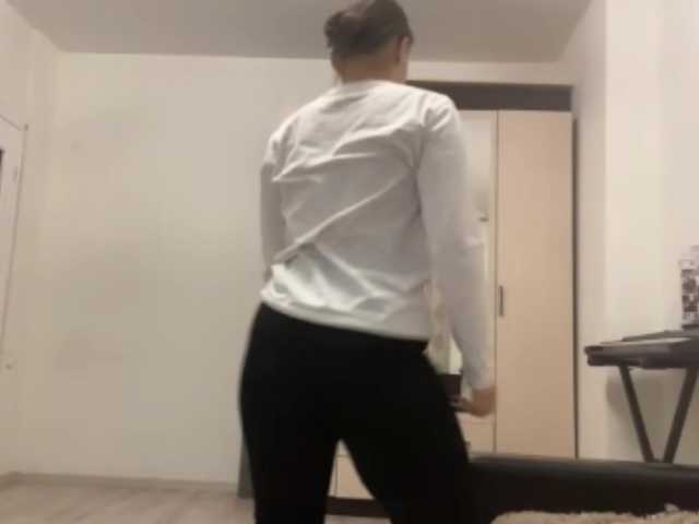 EsterGreenley live cam on BongaCams
