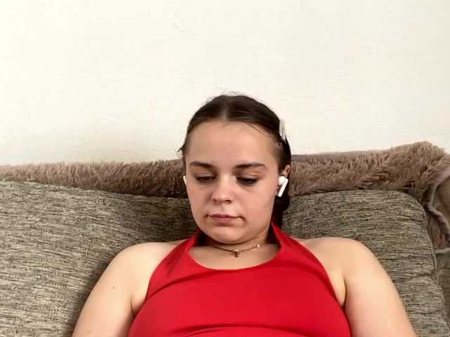 EsterGreenley live cam