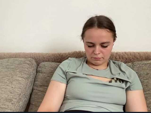 EsterGreenley live cam on BongaCams